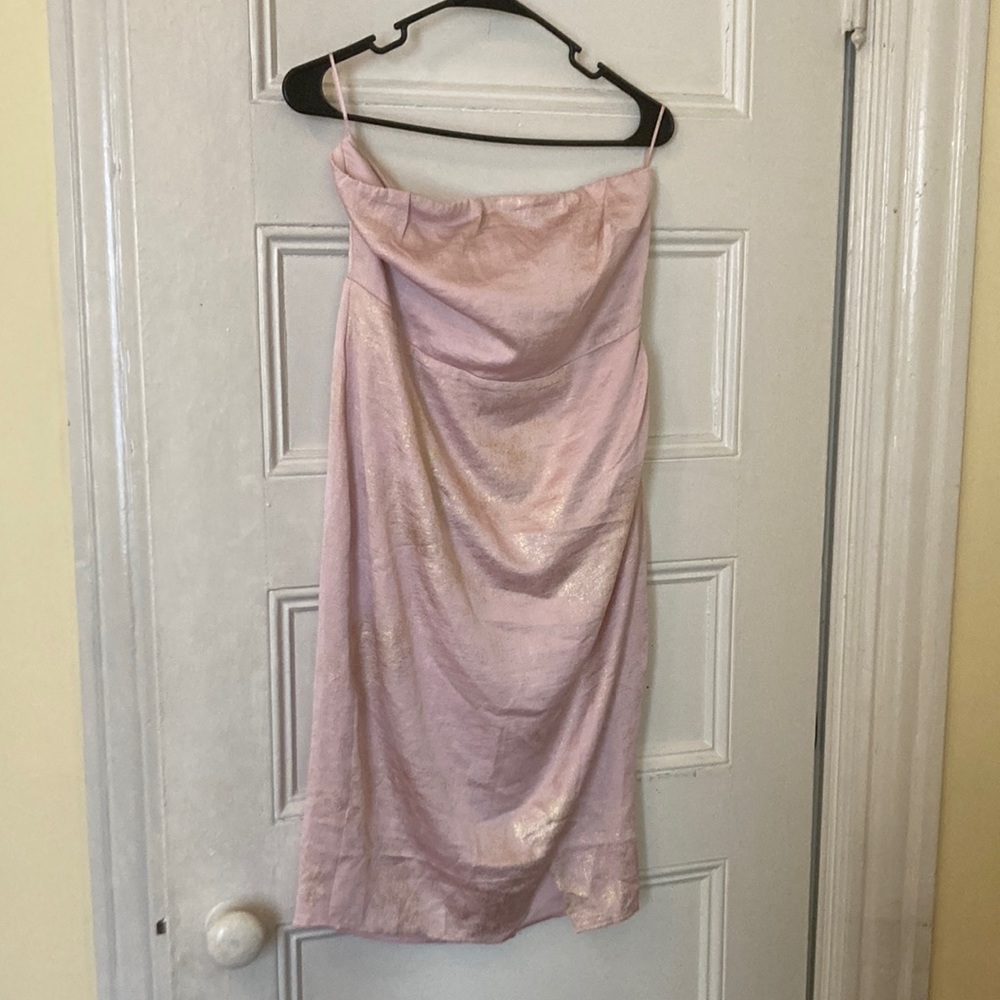 Rose gold strapless dress - Express